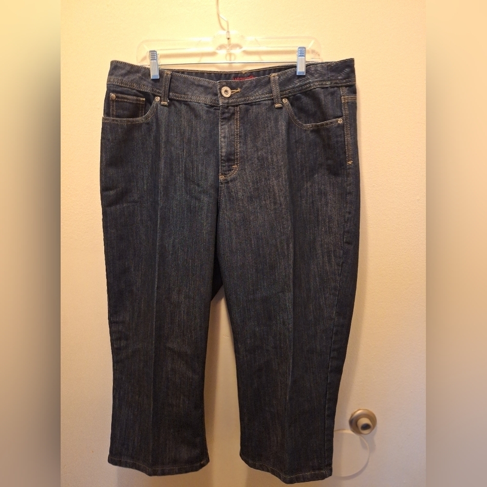 Wrangler Dark Blue Denim Capris
